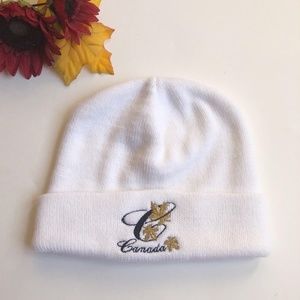 Hat | Winter hat | Knitted hat | Canada